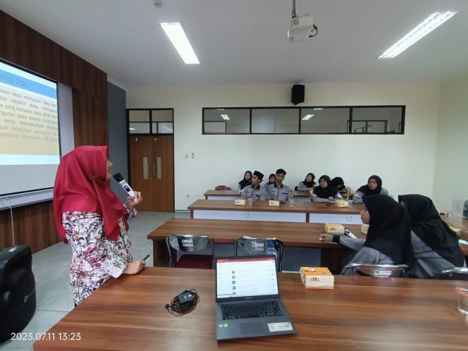 
 Mahasiswa PMI Ipmafa Perdalam Sistem Informasi Desa Bersama Tenaga Ahli Pemberdayaan Masyarakat