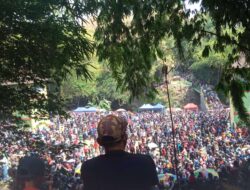 Melestarikan Budaya Sebaran Apem Yaa Qowwiyuu Di Jatinom Klaten.