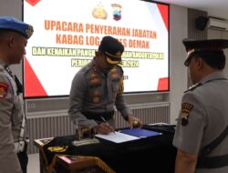 Polres Demak Gelar Upacara Penyerahan Jabatan Kabaglog Dan Kenaikan Pangkat Kenaikan