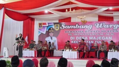 Sambang Warga, Bupati Klaten Apresiasi Kerja Pemdes Serta Resmikan Gedung Serbaguna di Majegan