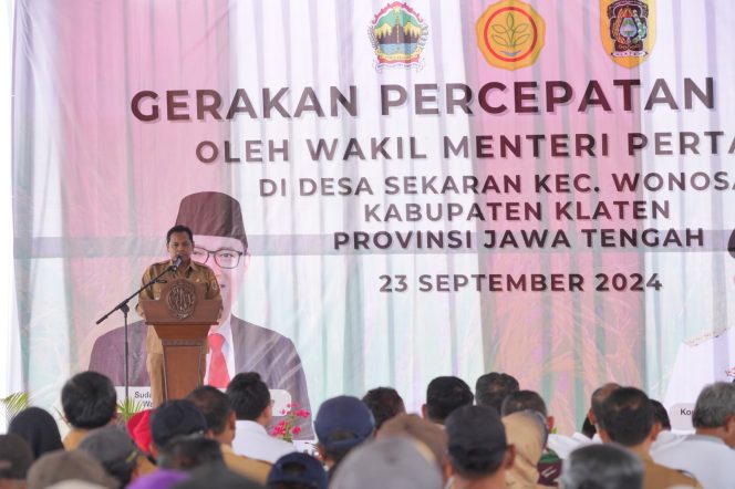 
 Kunjungi Klaten, Wamentan: Petani Jangan Sampai  Susah