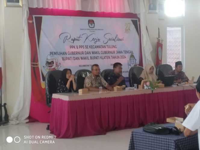 
 Rapat Kerja Dan Sosialisasi Panitia Pemilihan Se-kecamatan Tulung