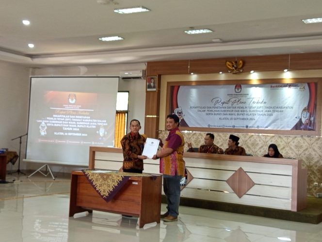 
 KPU Gelar Rapat Pleno Terbuka