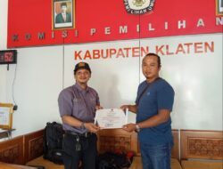 Yayasan Semar Rempah Nusantara Terima Sertifikat Akreditasi Pemantau Pemilihan dari KPUD Kabupaten Klaten