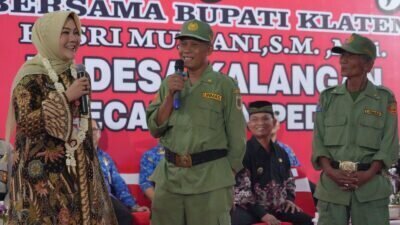 Bupati Klaten Resmikan Gedung Sport Center,Sambang Warga Desa Kalangan