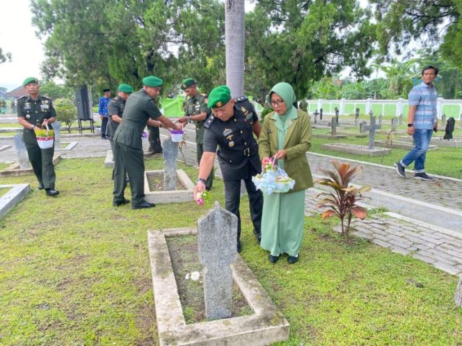 
 Kodim 0723 Klaten Gelar Ziarah Rombongan di TMP Ratna Bantala, Peringati Hari Juang Kartika