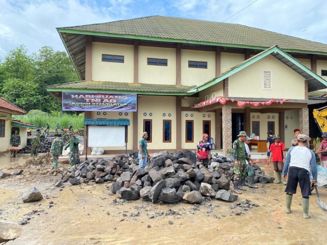 
 Peringati Hari Juang Kartika (HJK) Kodim 0723 Klaten Gelar Karya Bakti Bersama Masyarakat