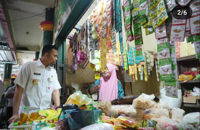 
 Menjelang Bulan Ramadhan, Plh Bupati Klaten Sidak Sejumlah Pasar di Klaten