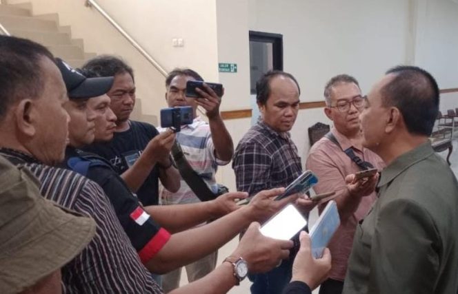 
 Tanggapi  Demo Skandal Kasus Perselingkuhan Oknum Anggota Dewan, Begini Reaksi BK DPRD Klaten