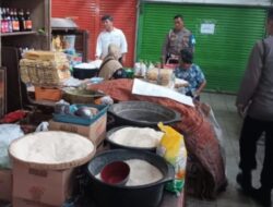 Kapolres Kudus Turun Tangan Langsung Cek Ketersediaan Bahan Pangan Menghadapi Ramadhan 2025