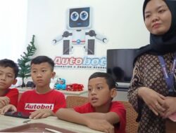 Autobot school Klaten Gelar Disimulasi Robot Pemukul Beduk