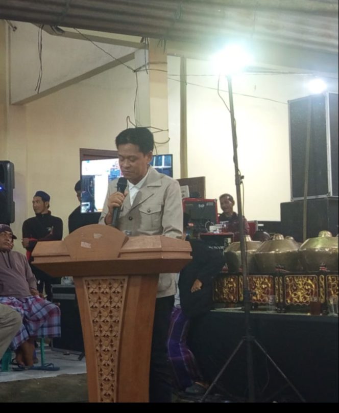 
 Hadiri Halal -Bihalal Dan Pagelaran Wayang Kulit Desa Wunut, Ini Pesan Anggota DPR RI Didik Haryadi