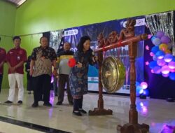 Komunitas Mahasiswa UNS Surakarta Asal Klaten Gelar Grand Opening Festival Coklat
