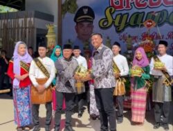Ribuan Warga Tumpah Ruah, Meriahkan Grebek Syawal Bukit Sidoguro