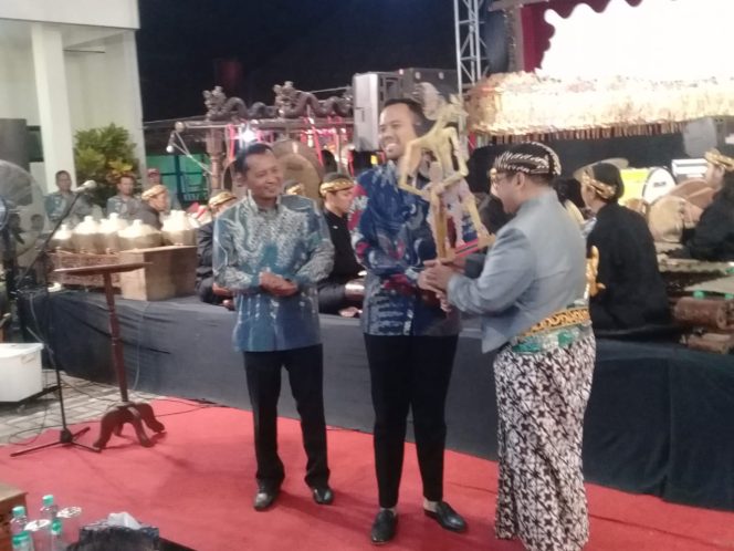 Peringati Kemerdekaan RI ke- 80, HUT Klaten 221 Dan Bersih Desa Pemdes Bolali Gelar Wayang Kulit