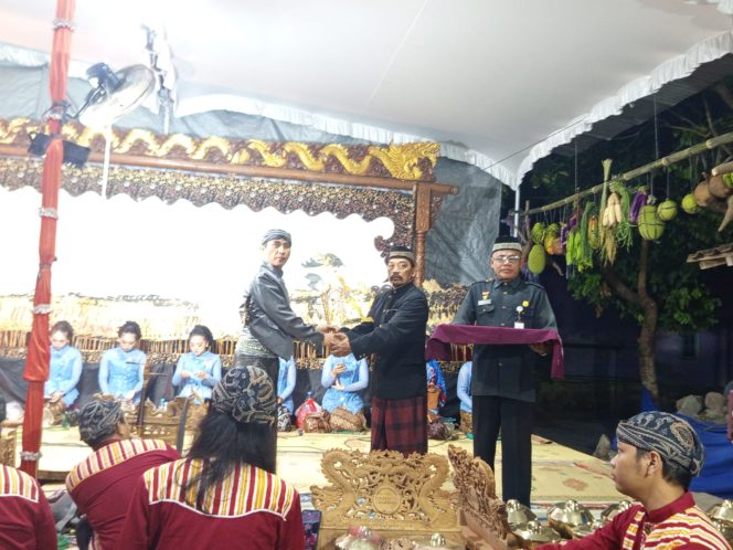 
 Merti Dusun Pulon Malangan : Bentuk Rasa Syukur Warga, Lestarikan Seni Budaya  Agar Tidak Punah