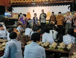 Wabup Klaten Hadiri Wayangan Bersih Desa dan Pelantikan Karang Taruna di Sekaran, Wonosari