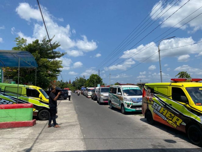 
 Sejumlah Siswa SMP di Wedi Klaten Diduga Keracunan Usai Santap Menu MBG