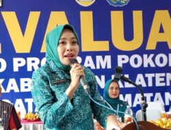 Desa Unggul Masyarakat Sejahtera : Evaluasi 10 Program Pokok PKK Klaten Berakhir di Desa Glinggi Dan Gatak