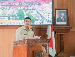 Bupati Klaten Sampaikan Pandangan Dalam Rapat Bersama DPRD Klaten Tentang PDRD