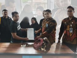 Petugas Penggeledahan Layanan Kunjungan Lapas Klaten Gagalkan Upaya Penyelundupan Obat-Obatan Terlarang