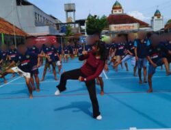 Tingkatkan Kesehatan Warga Binaan, Lapas Klaten Gelar Senam Rutin