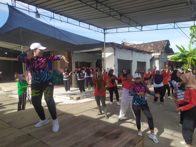 
 Komunitas Gowes Bintang Selatan Gelar Senam  : Jalin Silaturahmi Serta Tingkatkan Kesadaran Hidup Sehat