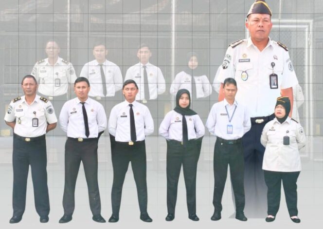 
 Perkuat Kedisiplinan Dan Jaga Kondusifitas Lingkungan, WBP Tamping Lapas Klaten Ikuti Apel Rutin