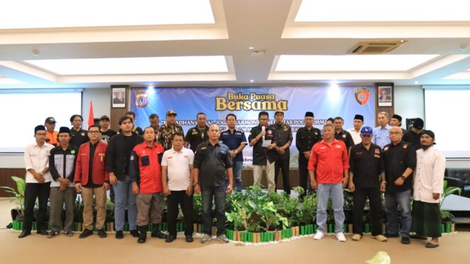 
 Humoriezt Gelar Buka Puasa Bersama Ormas DIY & Mahasiswa Siap Bersinergi Jaga Kamtibmas